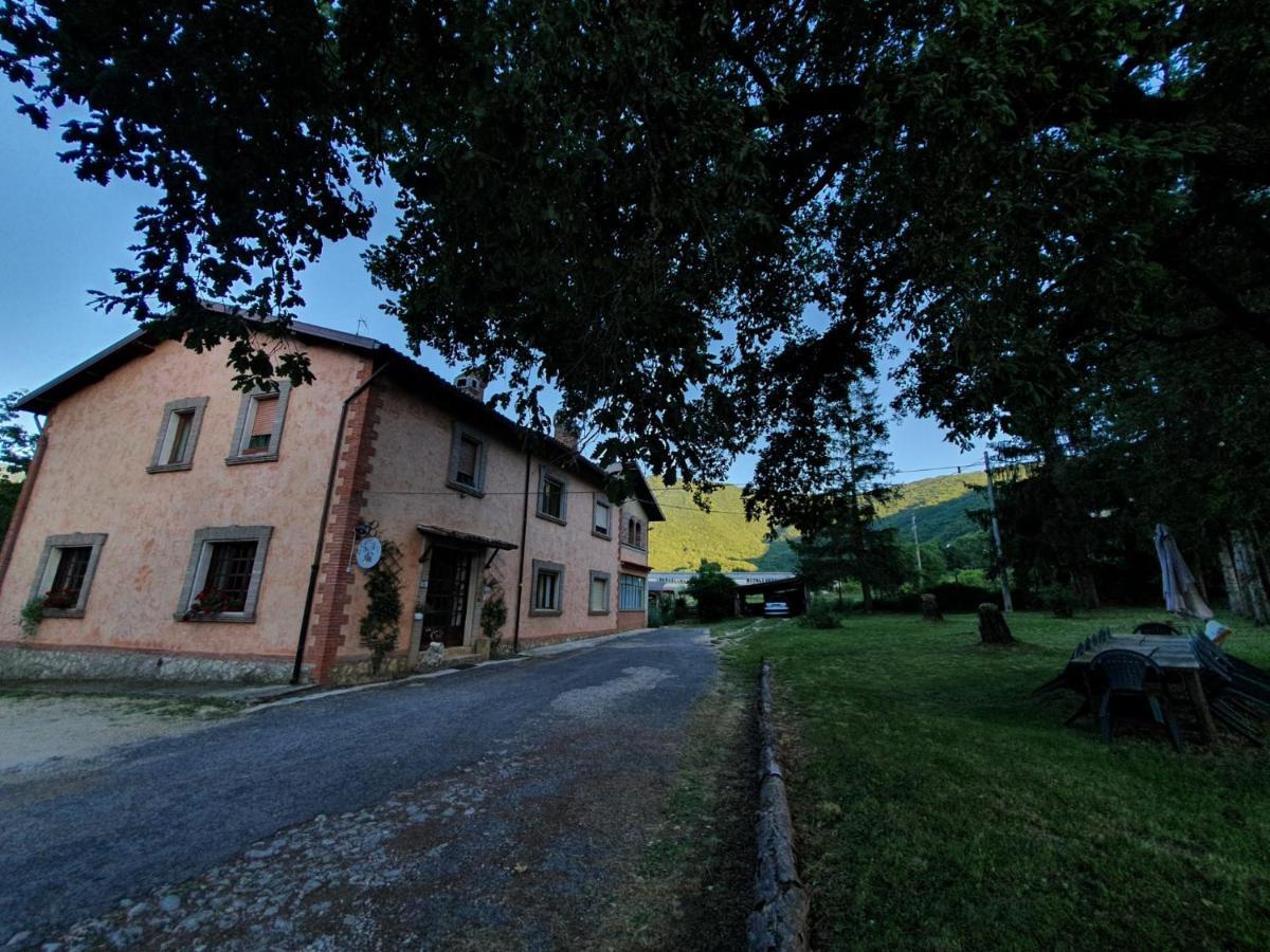 B&B Calecatine Rocca di Botte Zewnętrze zdjęcie